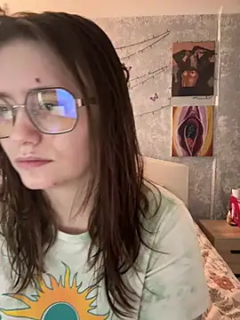 Snapshot of Sabrina_shells chatting on 03.04.26 Sabrina shells online show from 03.04.26