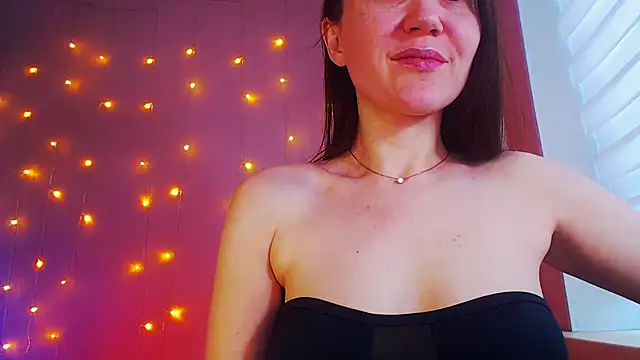 MelanyOx online show from 01.05.25