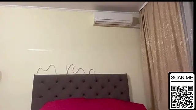 Dreamyblushfairy online show from 11.01.25