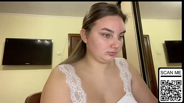 Dreamyblushfairy online show from 11.11.25