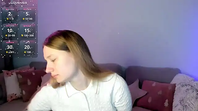 Snapshot of Haley_Vixen chatting on 05.12.26 Haley Vixen online show from 05.12.26