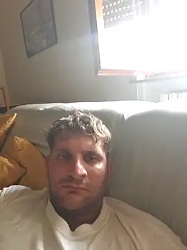 michemichemiche8 online show from 09.10.25