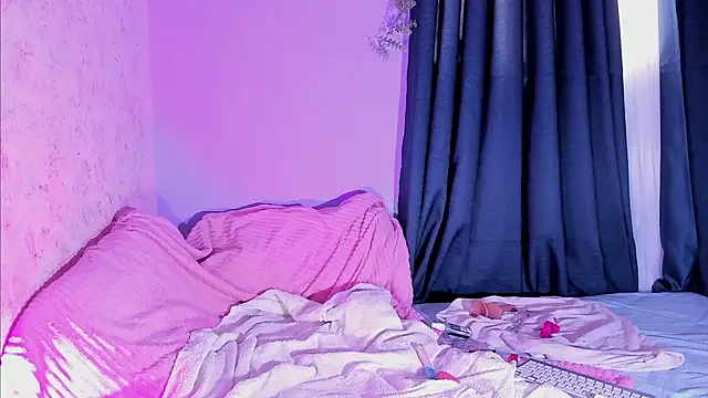 NattSumi online show from 12.20.25