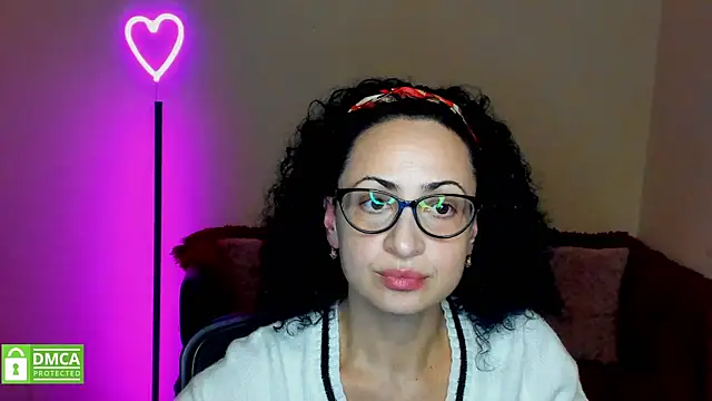 Arianasweety23 online show from 01.28.25