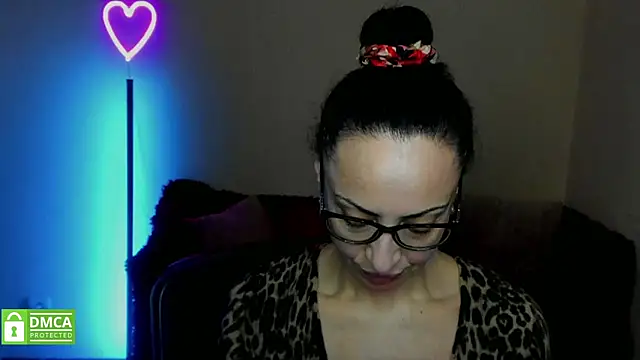 Arianasweety23 online show from 02.13.25