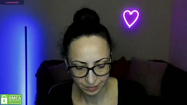 Arianasweety23 online show from 03.13.25