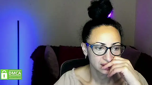 Arianasweety23 online show from 10.04.25