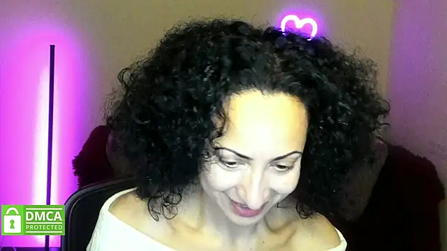 Arianasweety23 online show from 11.22.25