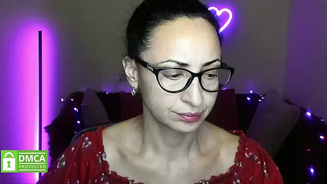 Arianasweety23 online show from 12.14.25