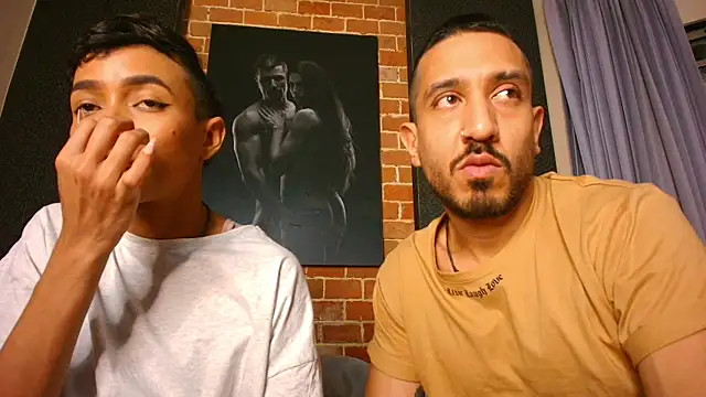 Snapshot of AntonAndSofii chatting on 01.14.25 AntonAndSofii online show from 01.14.25