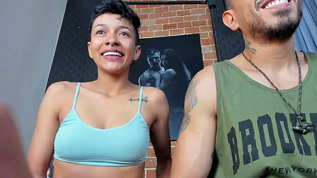 Snapshot of AntonAndSofii chatting on 02.06.25 AntonAndSofii online show from 02.06.25