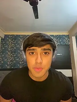 Snapshot of sunny49477 chatting on 12.25.24 sunny49477 online show from 12.25.24