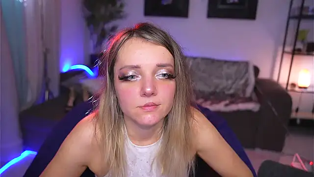 Magnetic Amy online show from 01.18.25