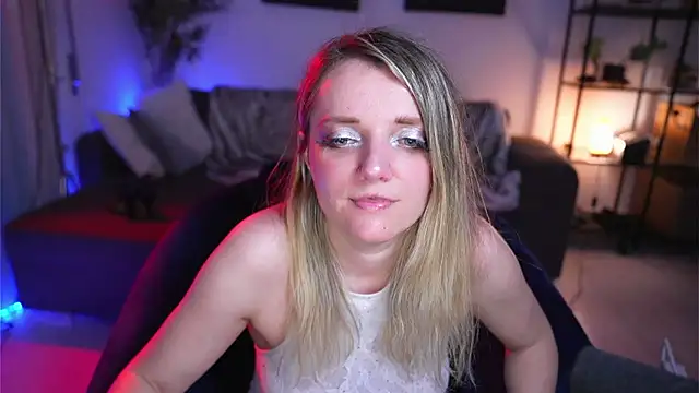 Magnetic Amy online show from 03.01.25