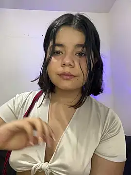 Snapshot of pretty_angela1 chatting on 12.24.24 pretty angela1 online show from 12.24.24