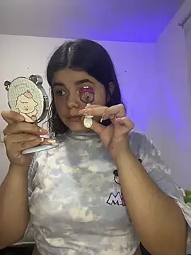 Snapshot of pretty_angela1 chatting on 01.10.25 pretty angela1 online show from 01.10.25