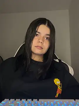 Snapshot of pretty_angela1 chatting on 09.19.25 pretty angela1 online show from 09.19.25