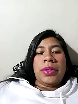 Snapshot of Pamelamilkk_1007 chatting on 01.17.25 Pamelamilkk 1007 online show from 01.17.25