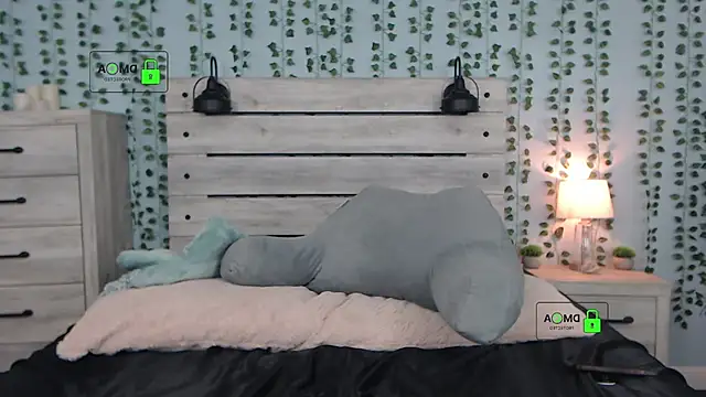 AsiaCannario online show from 12.30.24