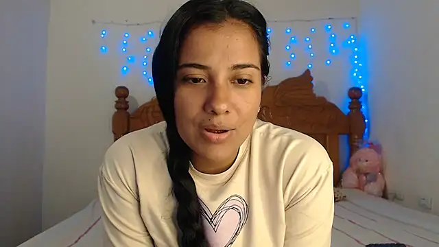 Coral0403 online show from 02.08.25