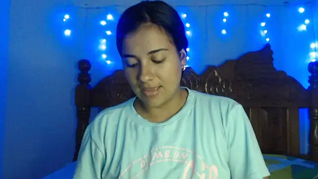 Coral0403 online show from 03.16.25