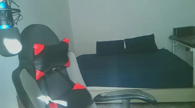 Snapshot of David_Adams2003 chatting on 01.28.25 David Adams2003 online show from 01.28.25