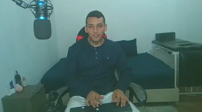 Snapshot of David_Adams2003 chatting on 01.30.25 David Adams2003 online show from 01.30.25