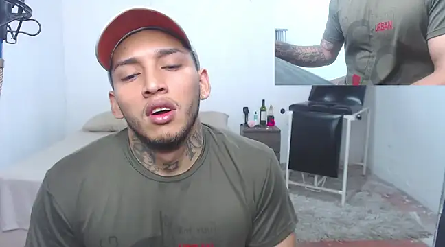 Snapshot of David_Adams2003 chatting on 03.13.25 David Adams2003 online show from 03.13.25