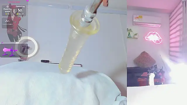 Maria Jones  online show from 02.26.26