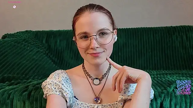 OhYumiYes online show from 04.14.26