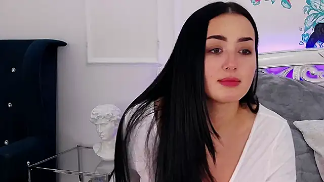 KimKhallifa online show from 01.19.25