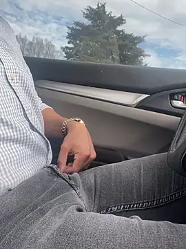 MrLatinKing online show from 12.26.24