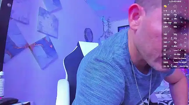 Snapshot of Andrewstelle_coleman chatting on 12.27.24 Andrewstelle coleman online show from 12.27.24