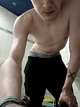 Snapshot of HalloMarcy chatting on 03.05.25 HalloMarcy online show from 03.05.25