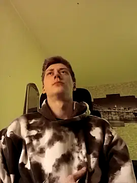 Snapshot of HalloMarcy chatting on 03.19.25 HalloMarcy online show from 03.19.25