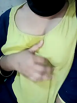Snapshot of Laxmi_1920 chatting on 01.15.25 Laxmi 1920 online show from 01.15.25