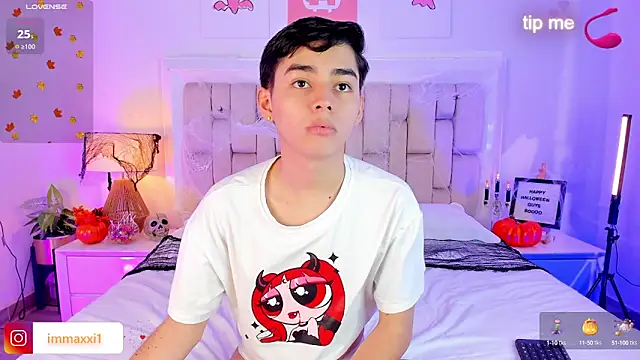 Maxi little online show from 10.10.25