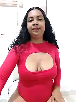 Snapshot of Brendabluee chatting on 02.14.25 Brendabluee online show from 02.14.25