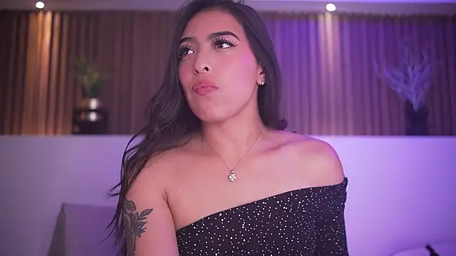 Camila dupont online show from 11.26.25