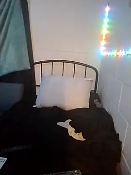 k1oudE online show from 03.31.26