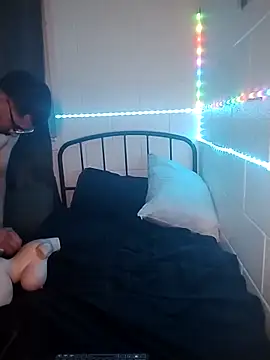 k1oudE online show from 04.01.26