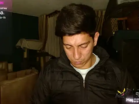 Snapshot of Noah-cock chatting on 11.06.25 Noah-cock online show from 11.06.25