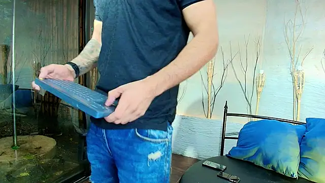 MarcoVitto online show from 10.03.25