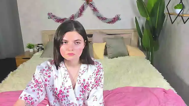 Snapshot of CharlotteMitchell chatting on 01.11.25 CharlotteMitchell online show from 01.11.25