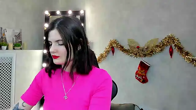 Snapshot of CharlotteMitchell chatting on 01.21.25 CharlotteMitchell online show from 01.21.25