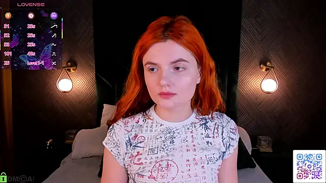 Snapshot of CharlotteMitchell chatting on 12.05.25 CharlotteMitchell online show from 12.05.25