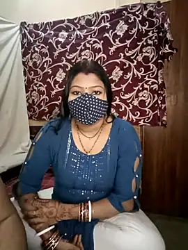 Hot muskaan online show from 02.28.25