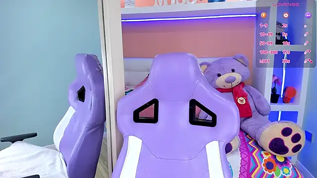 miss   evangeline online show from 02.11.25