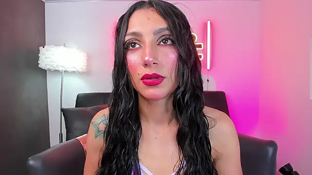 miss   evangeline online show from 04.10.26