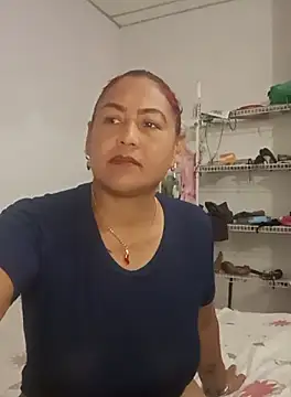 Snapshot of Abigail_BigTits chatting on 09.26.25 Abigail BigTits online show from 09.26.25